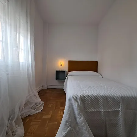 Casa Sadaba Apartment